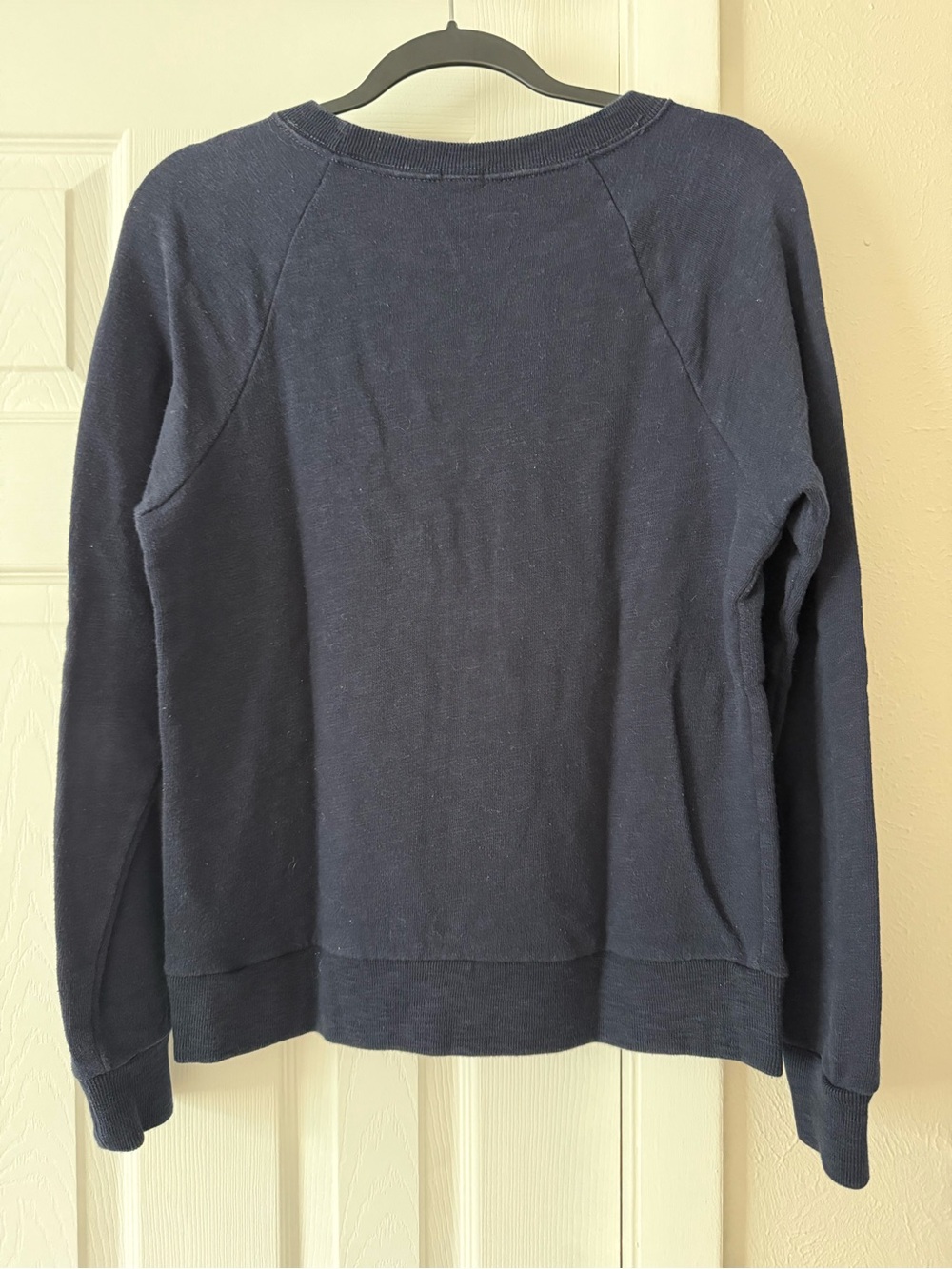 J.Crew Horse Print Sweatshirt size Medium Navy - Picture 5 of 6